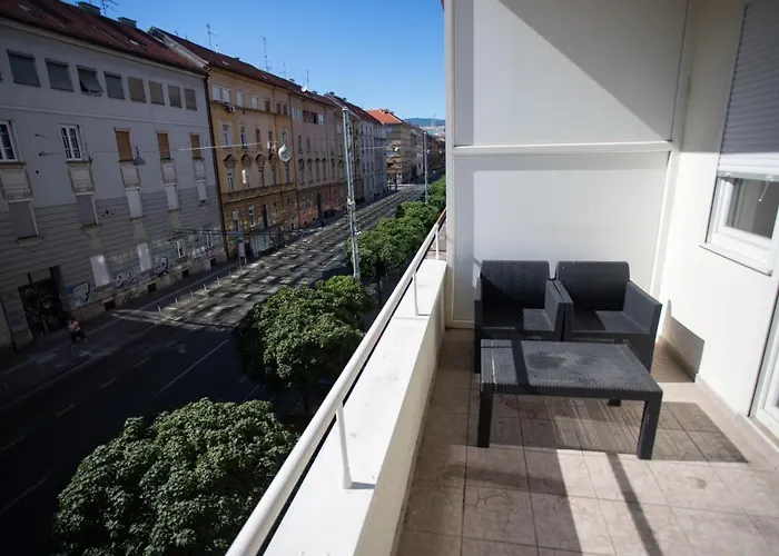Apartment Sunrise II